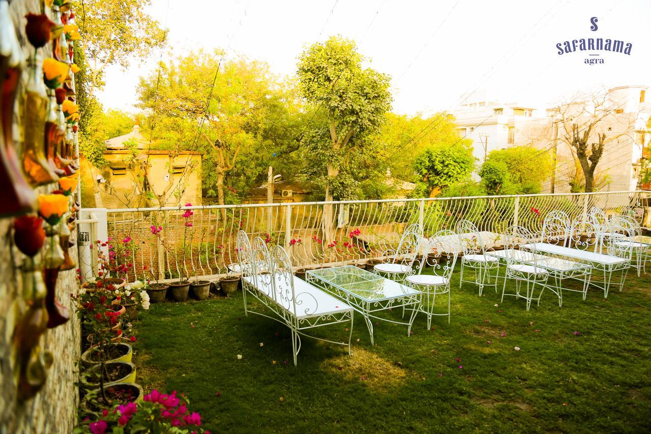 Bed and breakfast Safarnama Agra Extérieur photo