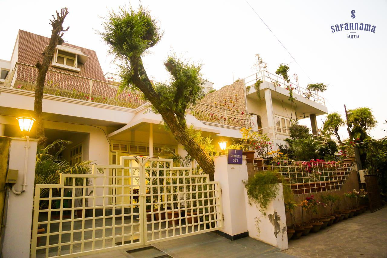 Bed and breakfast Safarnama Agra Extérieur photo